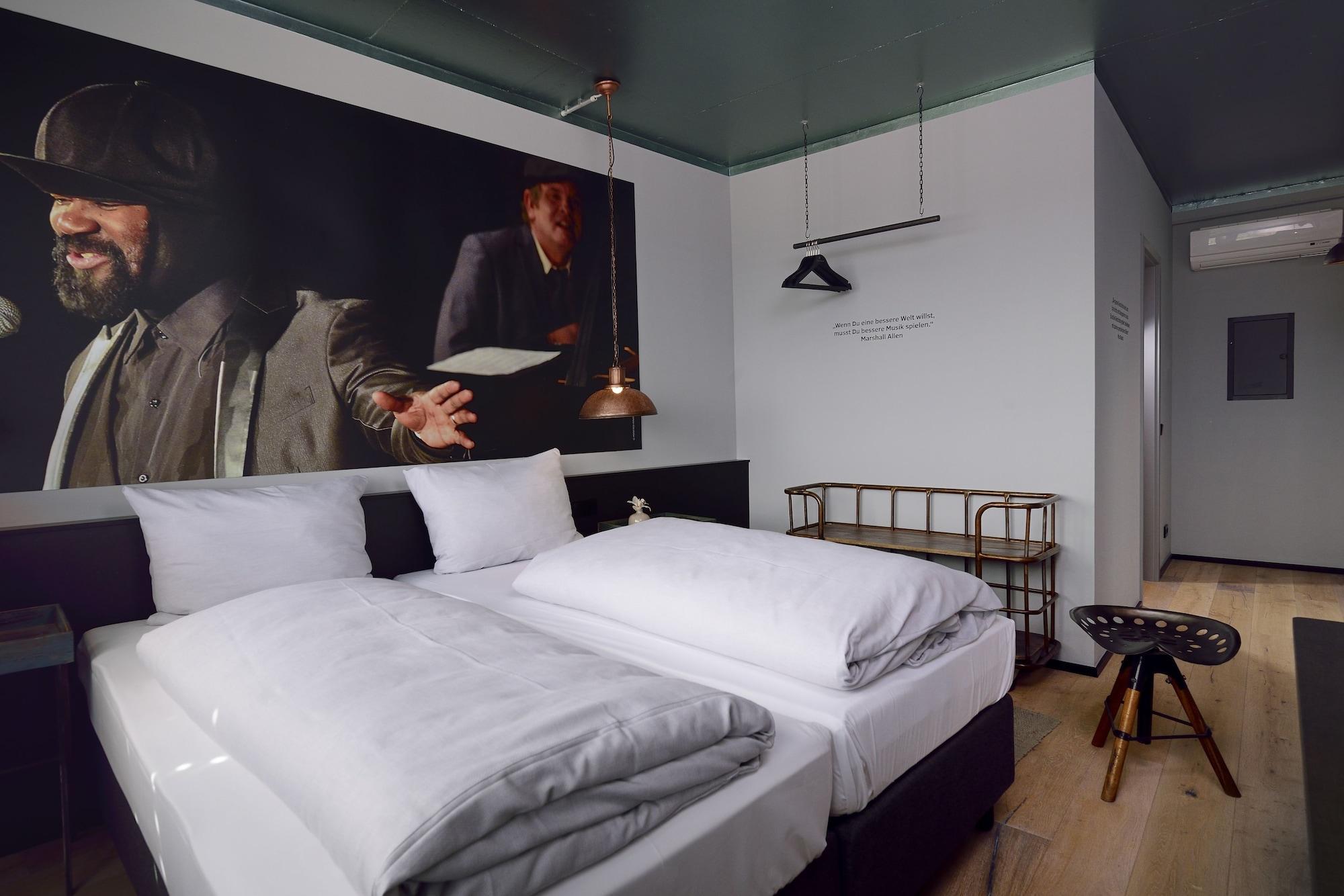 Hotel Staytion Urban 4*